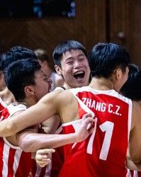 那决赛呢？U16男篮和成年队均战胜新西兰晋级决赛，分差都为14分