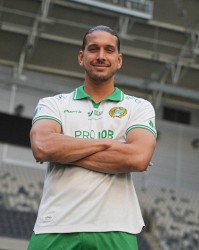 官方：上赛季瑞典超最佳射手瓦西奇回归哈马比，签约一年半