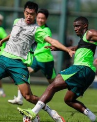 kaiyun-国安外援砸手里，解约金一分不让 申花新星离队练级 重庆开启引援