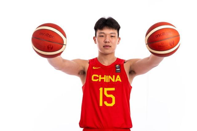 1712246127424091264.jpg 杨瀚森.jpg