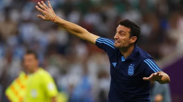 1669511578941030386.jpg scaloni 1.jpg